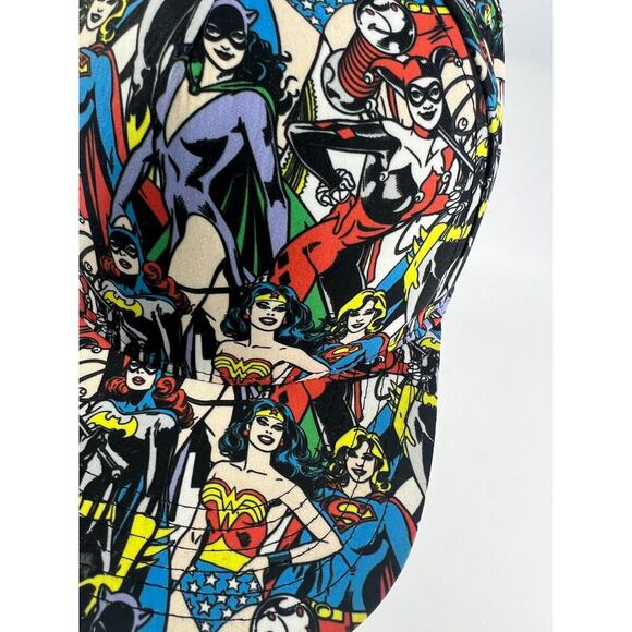 DC Comics Hat Snapback Wonder Women Lady Heroes Multicolor Adult Unisex Black - Picture 2 of 7